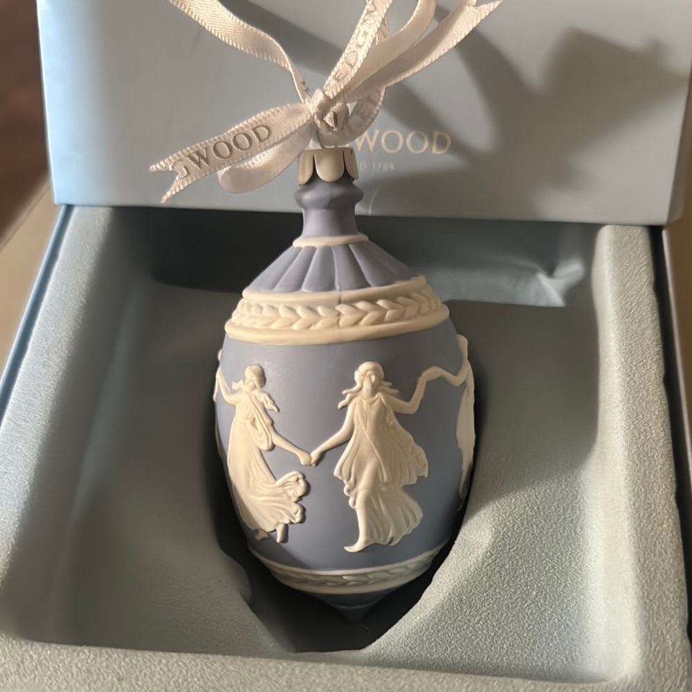 Wedgwood Classic Blue and Cream Ornament Jasperware dancing hour